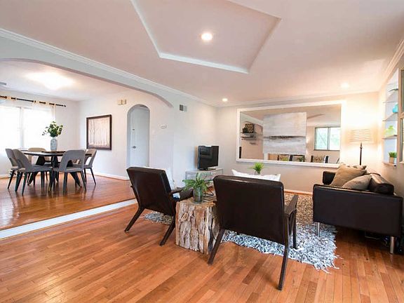 5th image of 4886 Oaklawn Dr