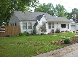 4527 Franklin Rd, Mexico, MO 65265