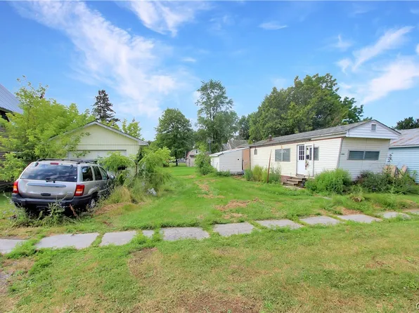 308 E Bronson St, Dexter, NY 13634