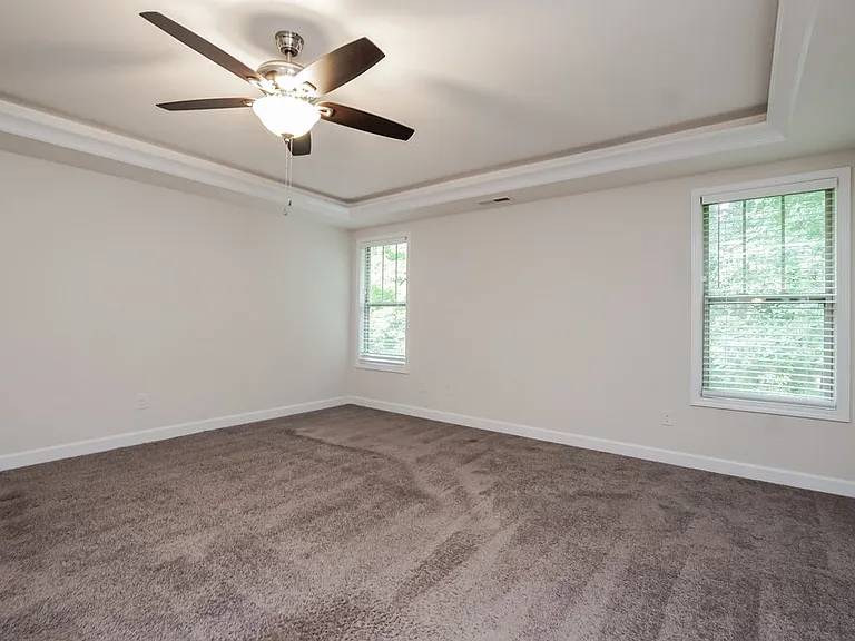 39 Grand Manor Ct — Photo 12