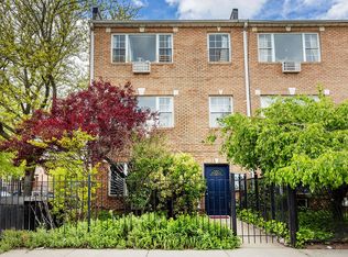 1 Monroe St, Brooklyn, NY 11238