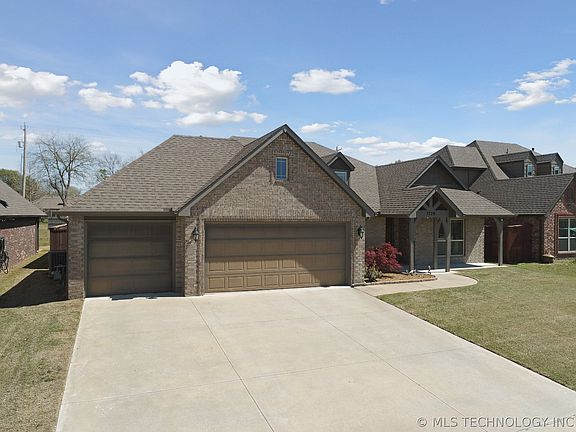 3rd image of 7729 N 144th East Ave