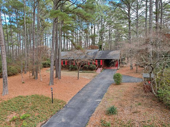 3rd image of 314 Mill Creek Dr