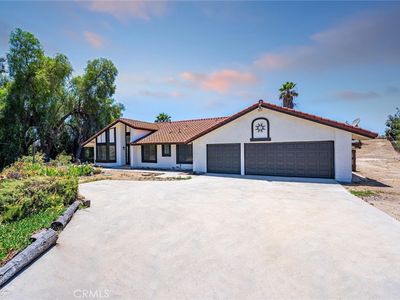 18085 Golden Leaf Ln, Riverside, CA, 92504