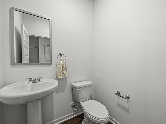 5th image of 5400 Andrew Ln