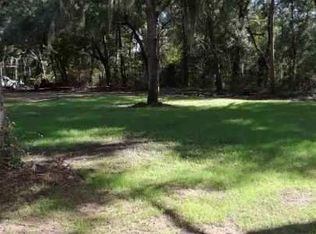 1221 Miller Ln SW, Darien, GA 31305