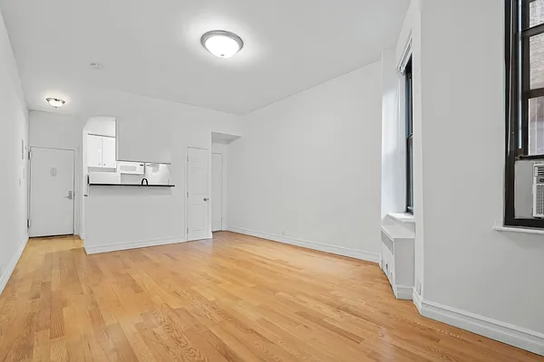 Rented by Pinnacle City Living | media 4