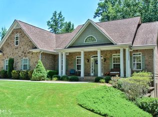 3174 Laura Ln, Douglasville, GA 30135