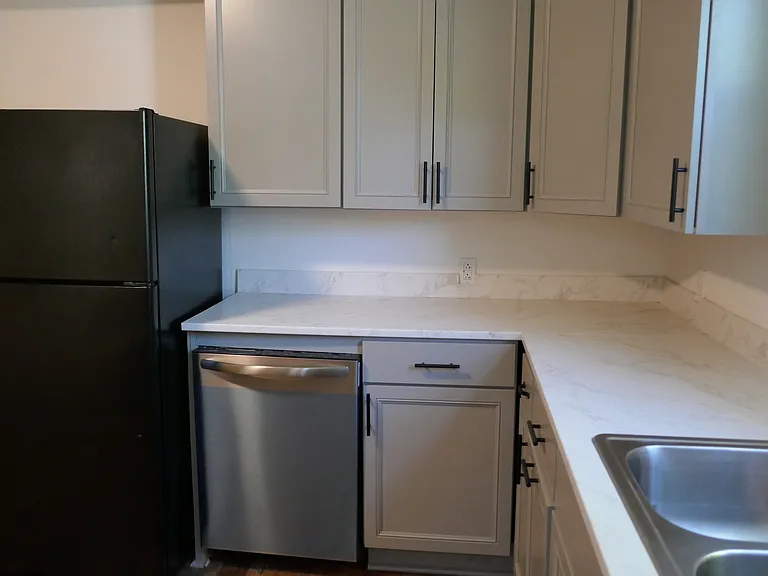 600 W Colonial Ave #1 — Photo 7