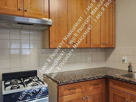 5th image of 1721 U St APT 4