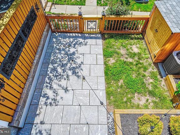 5th image of 6010 Sunset Ridge Ct