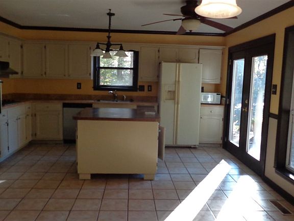 2nd image of 225 Silent Brook Dr
