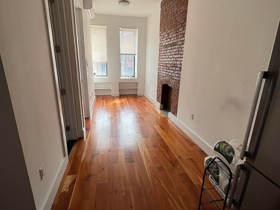 1st image of 255 W 136th St #4A