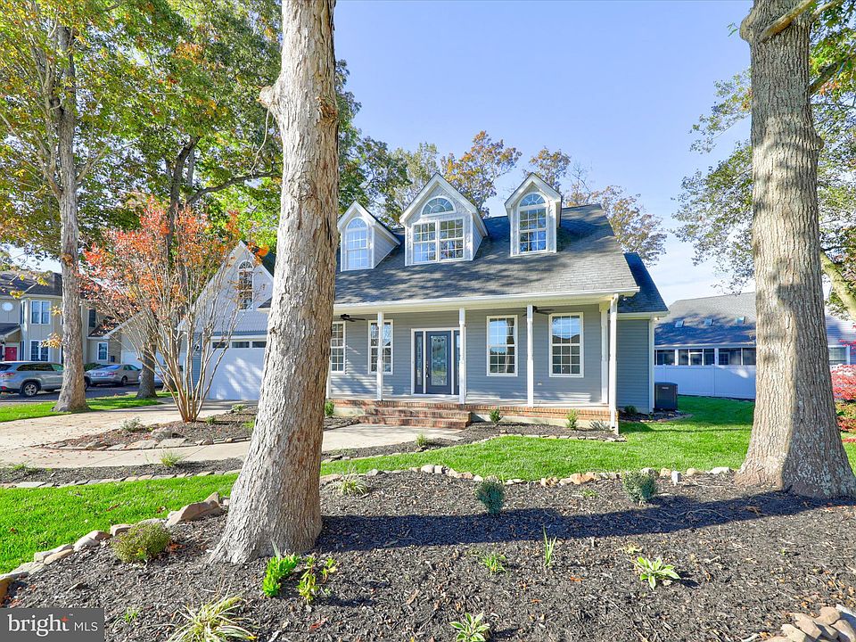1st image of 33051 Grape Vine Ct