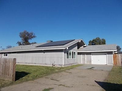 11557 4th Place, Hanford, CA, 93230