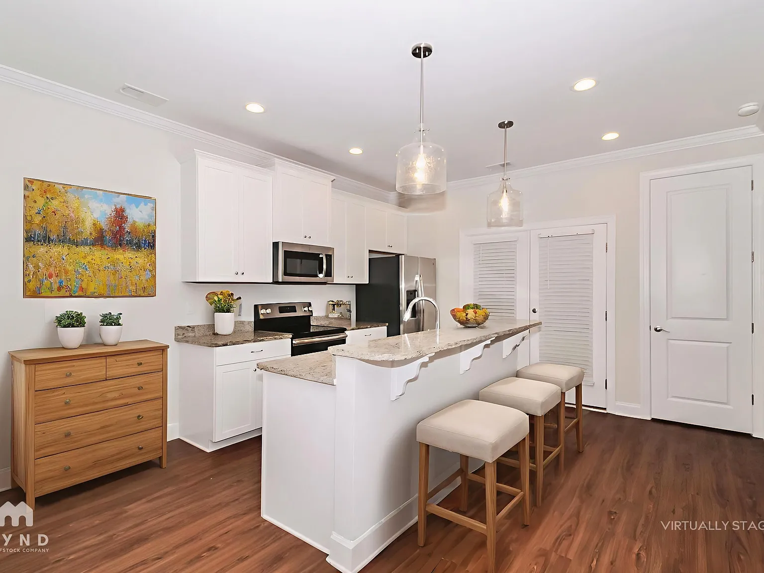 2 bed, 2.0 bath, 1038 sqft, $1,450 — Photo 3