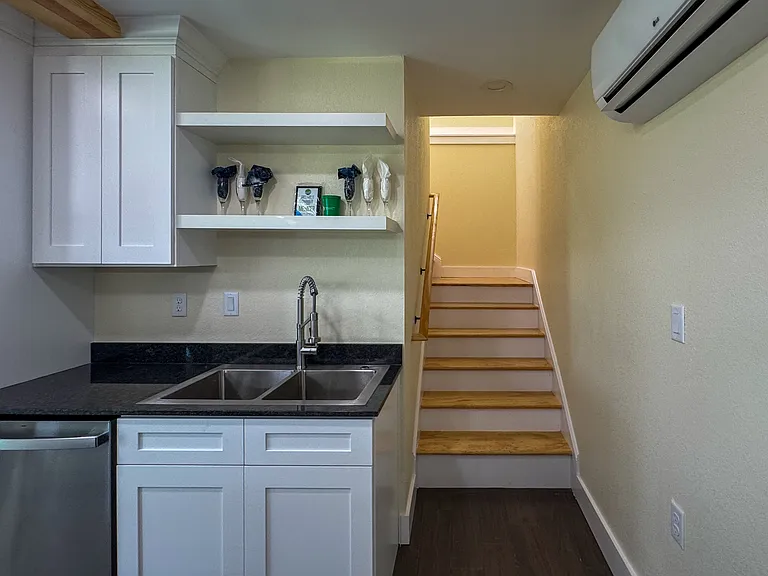 1228 Kennie Dr — Photo 9