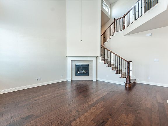 5th image of 287 Moorland Dr