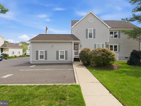 720 Society Hl, Cherry Hill, NJ 08003