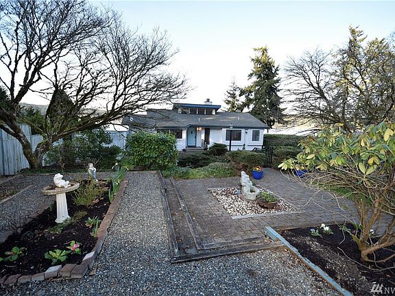 3rd image of 6035 Watauga Beach Dr E