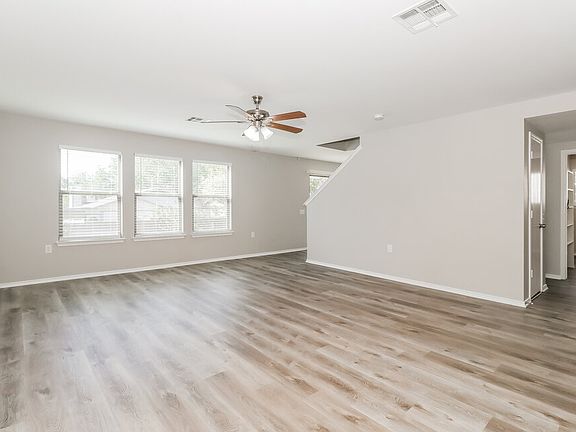 4th image of 5403 S Hearsey Dr