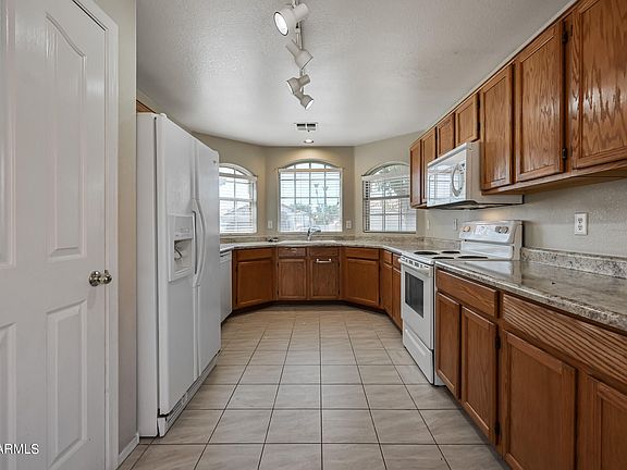 5th image of 7253 E Kiva Ave