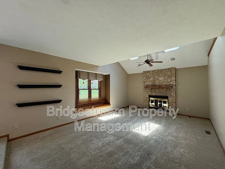 2627 Gentle Wind Point — Photo 4