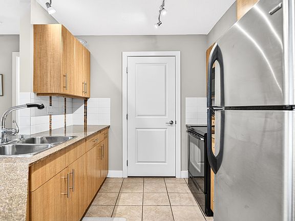 2nd image of 12020 207a St #301