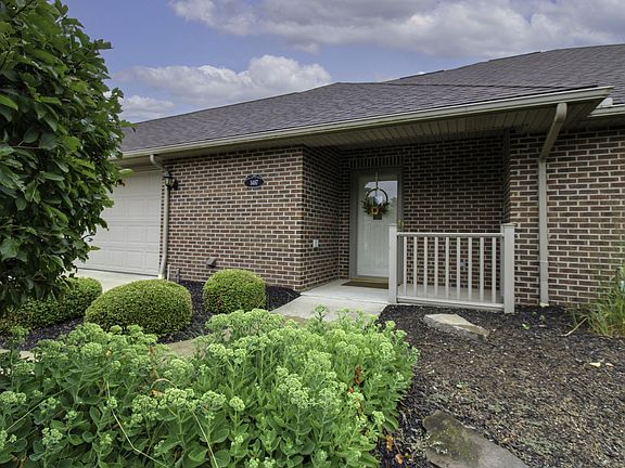 2nd image of 1487 Eagle Pass Dr