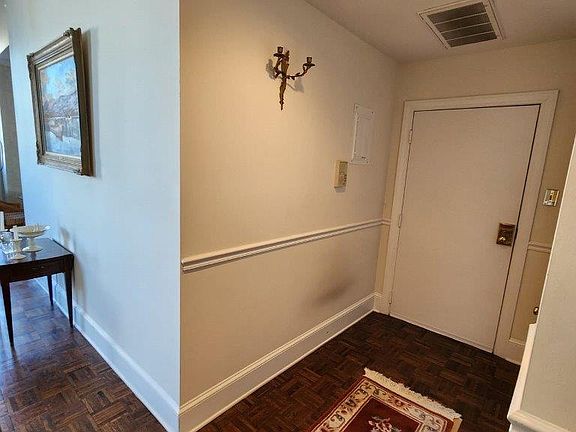 5th image of 321 Abercorn St #410 & 412