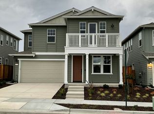 2715 4th Ave, Marina, CA 93933