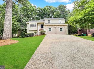 3768 Spring Garden Ln, Lithonia, GA 30038