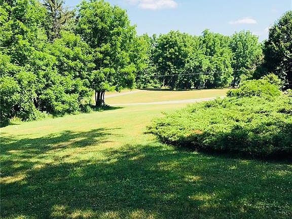 2nd image of 17 Vidalia Ln