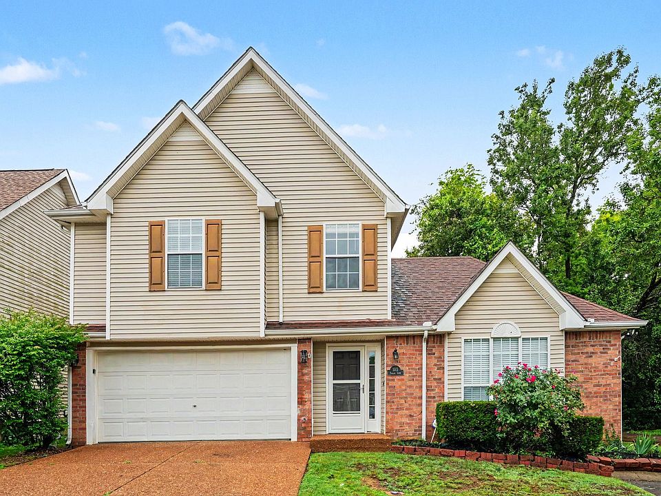 1st image of 103 Village Ct