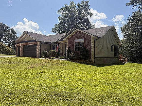 3rd image of 5822 Quail Meadows Dr