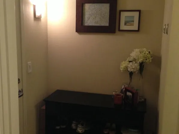 3104 Western Ave, Seattle, WA