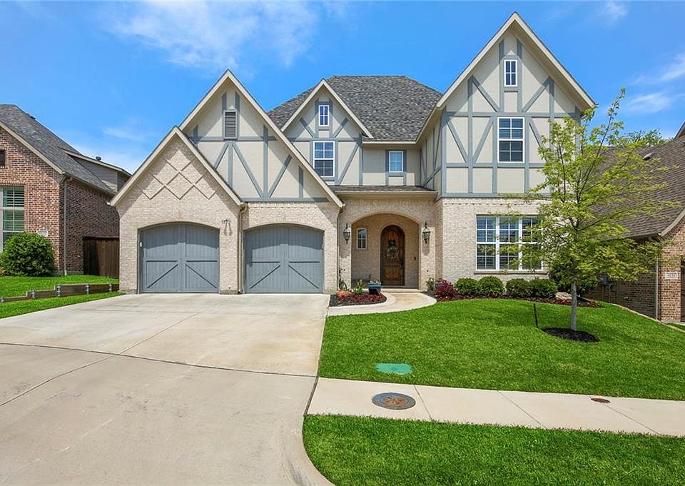 1st image of 9123 Vintage Oaks Ct