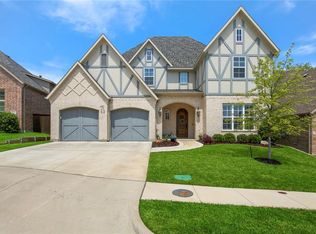 9123 Vintage Oaks Ct, Dallas, TX 75231