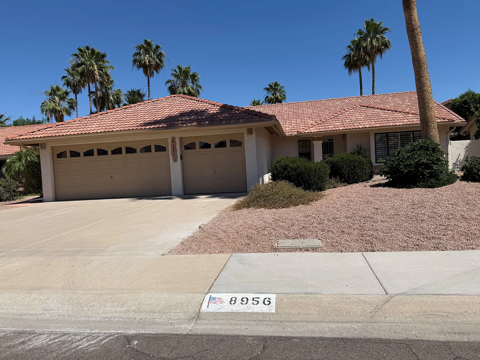 4 bed, 2001 sqft, $4,500 — Photo 1