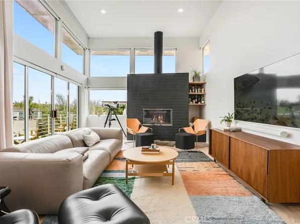 912 Santa Ana St, Laguna Beach, CA 92651