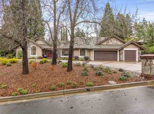 1 Harrington Rd, Moraga, CA 94556