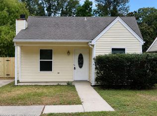 1743 James Buchanan Dr, Biloxi, MS 39531