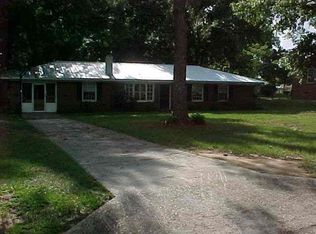 102 Kinnon Dr, Enterprise, AL 36330