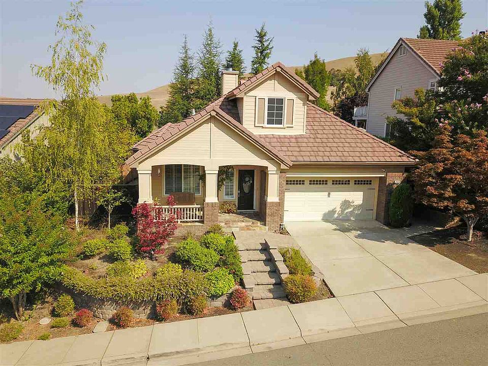 2nd image of 7019 Molluk Way