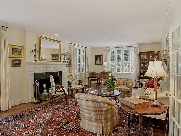 4th image of 2843 Bitting Rd