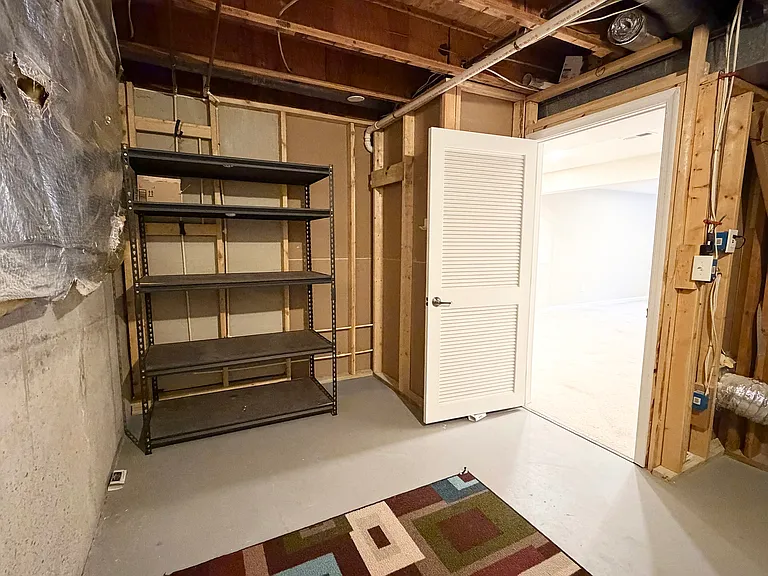 3822 Wagon Wheel Ln — Photo 37