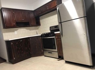 874 E 216th St, Bronx, NY 10467