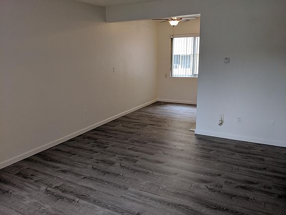 3rd image of 5258 La Jolla Mesa Dr