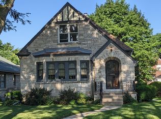 3343 N 57th St, Milwaukee, WI 53216