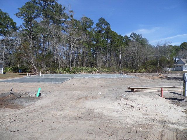 1st image of 124 Southwinds Dr